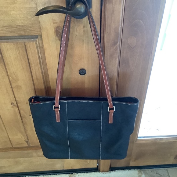 Dooney and Bourke Black Pebbled Leather Tote - Picture 2 of 4